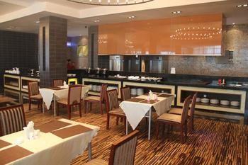 Beijing Grand Hotel-เยียนไถ ภายนอก รูปภาพ